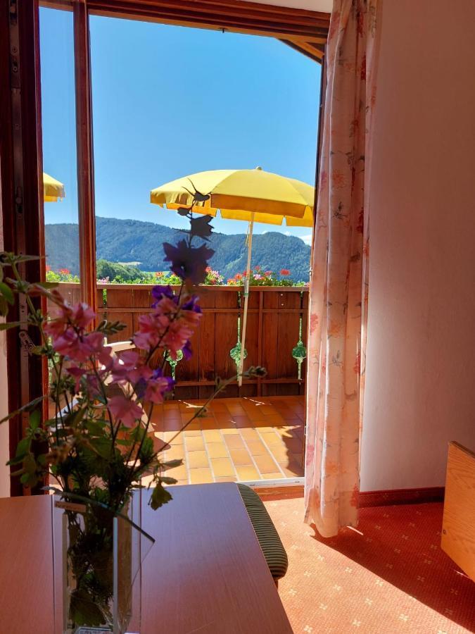 Moarhof Hotel Meltina Esterno foto