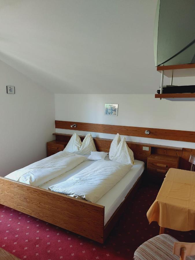 Moarhof Hotel Meltina Esterno foto