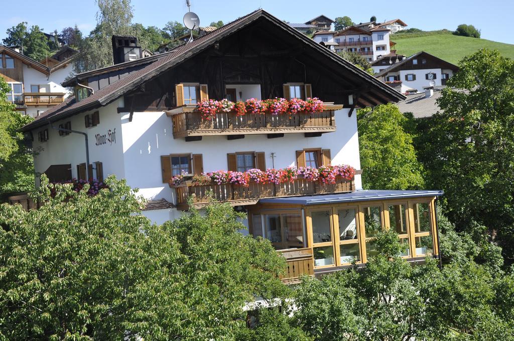 Moarhof Hotel Meltina Esterno foto